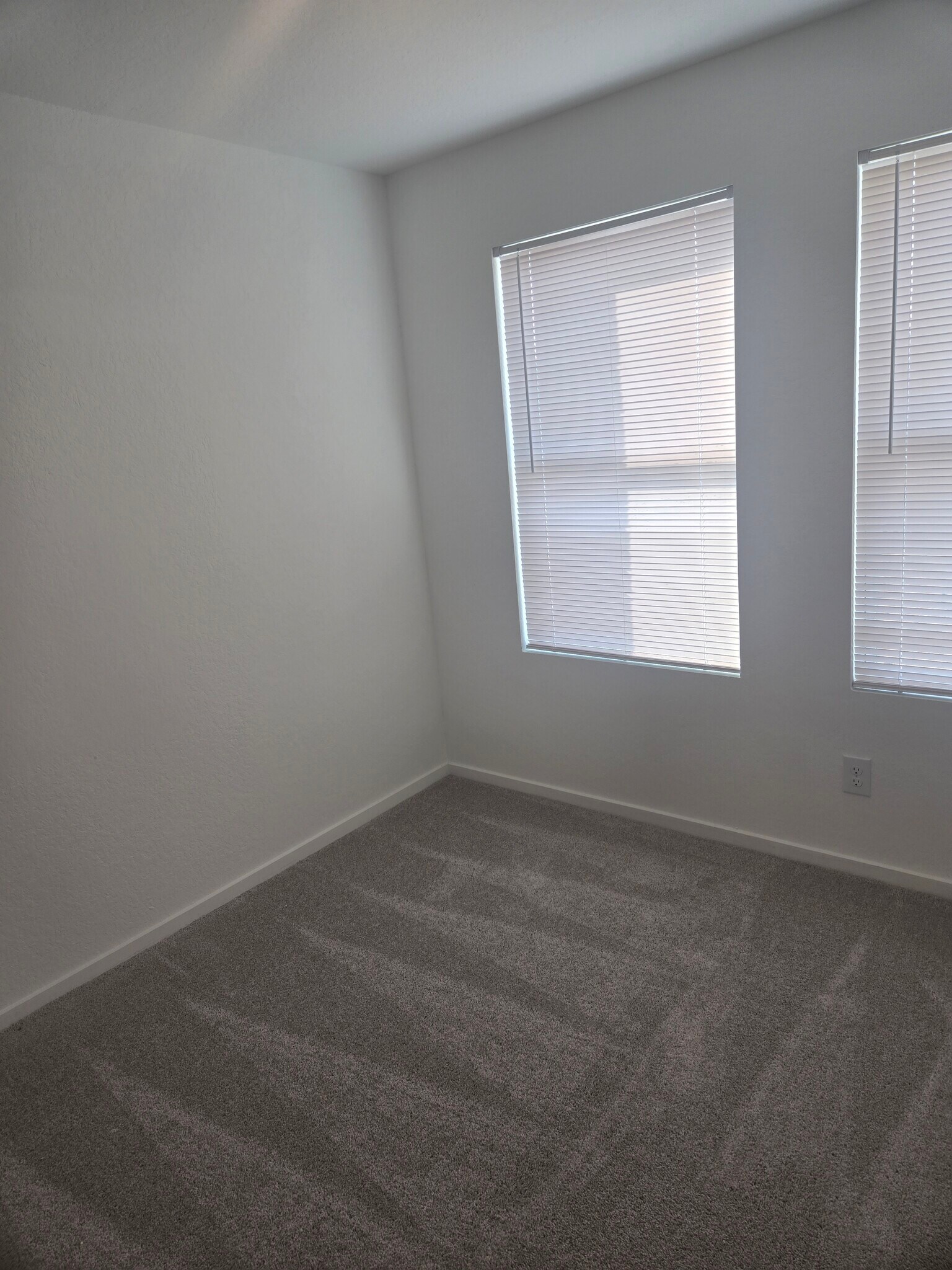 Building Photo - 3572 Canyon Rdg