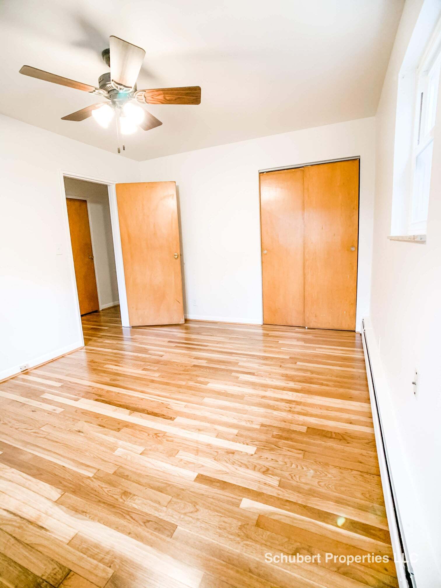 Large Bedroom #5 - 3154 Schubert Ave