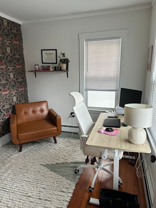 Building Photo - 23 Edwards St