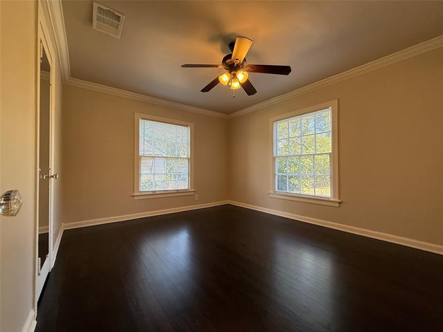 Building Photo - 1321 Smilax Ave