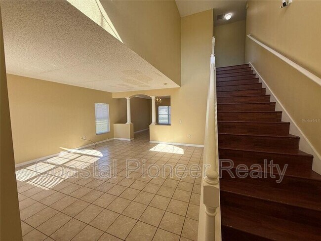 Building Photo - 4554 Ficus Tree Rd