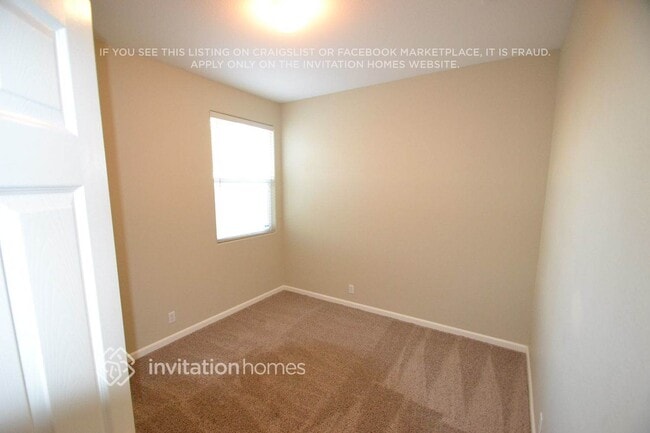 Building Photo - 7966 Roseview Way
