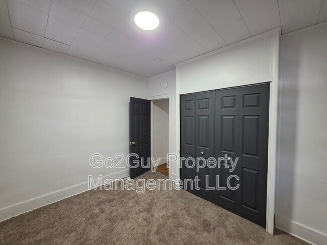 Building Photo - 5502 Audubon Rd