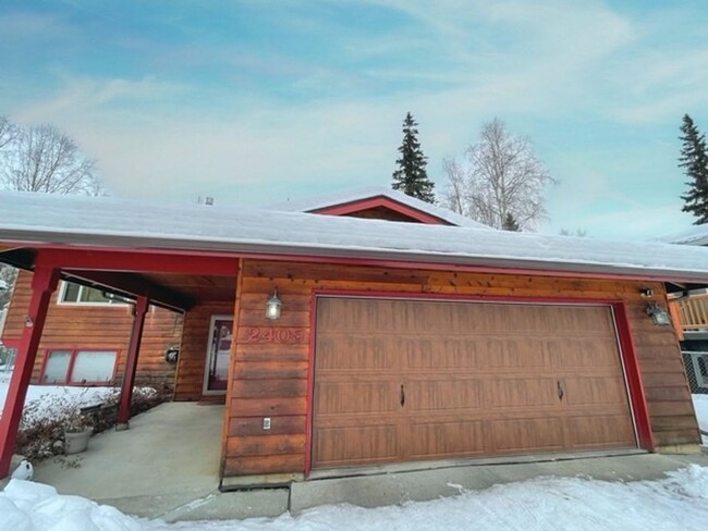 Building Photo - East Anchorage Four Bedroom Home with Bonu...