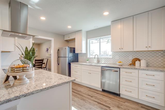 Building Photo - 6940 Bal Lake Dr