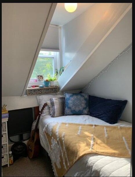 Building Photo - 39 Colony Ct