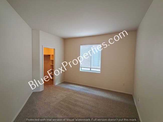 Building Photo - 2229 W Morning Dream Ln