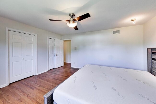 Building Photo - 1526 Carrol Ct