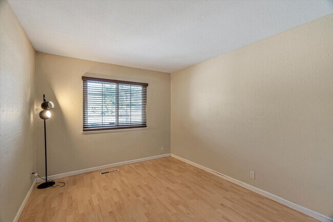 Building Photo - Wow! What a Great Home! Coming Soon!