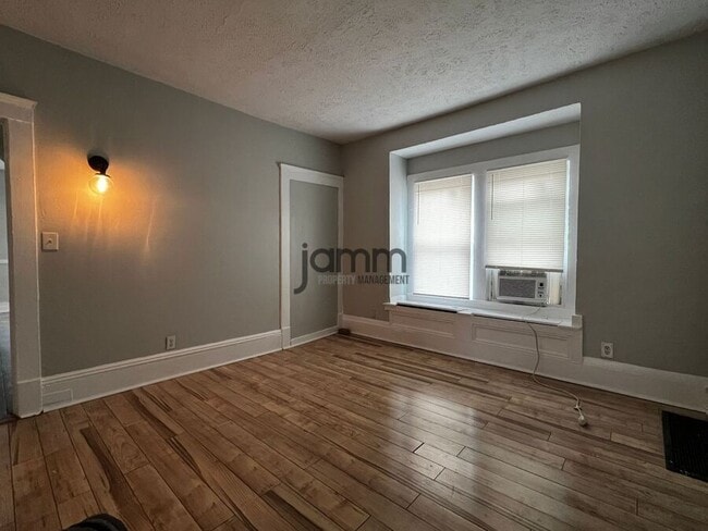 Building Photo - 2602 Vega Ave