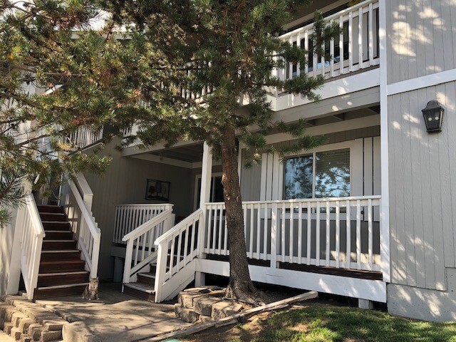 Primary Photo - Furnished Condo NW Bend