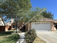 Building Photo - 36832 Goldenview Way