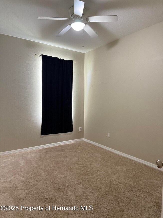 Building Photo - 184 Fairmont Dr