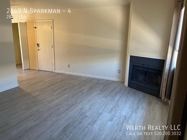 Building Photo - 2849 N Sparkman-4