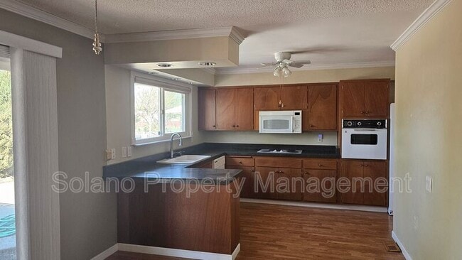 Building Photo - 154 McKinley Cir