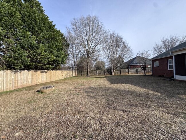 Building Photo - 104 Sir Patrick Way