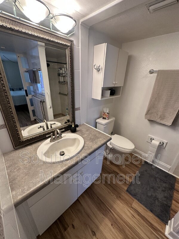 Building Photo - 100 Canebreakers Dr