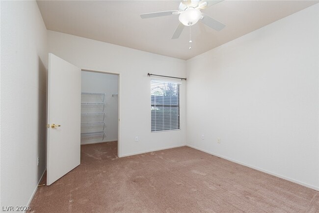 Building Photo - 8250 N Grand Canyon Dr