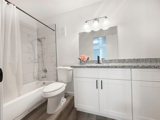 Building Photo - 9350 Country Creek St