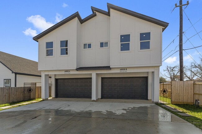 Building Photo - 6808 Ralston St