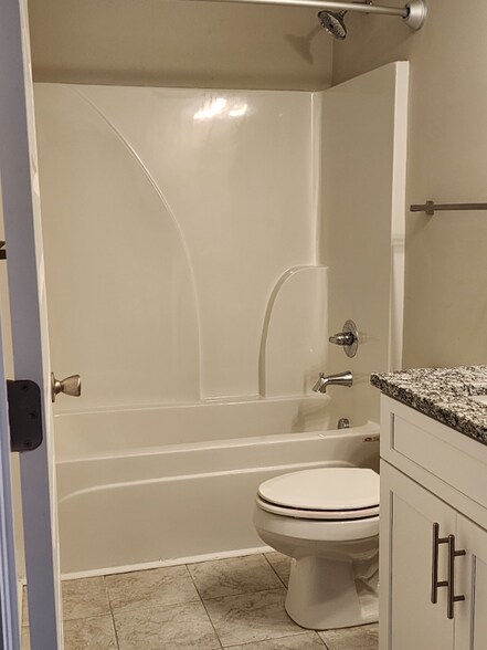 Building Photo - 1021 Wells Way