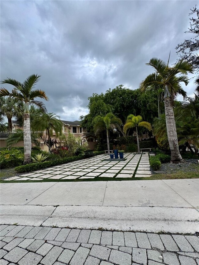 Building Photo - 2787 Center Ct Dr