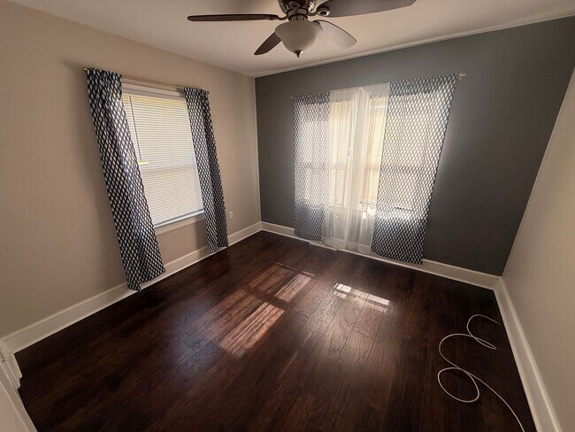 Building Photo - Christiansburg, 3 BR / 1.5 BA, Available for rent