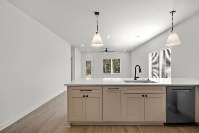 Building Photo - West Little Rock - 1500 SqFt New Constuction 3 Bed 2 Bath off Kanis Road