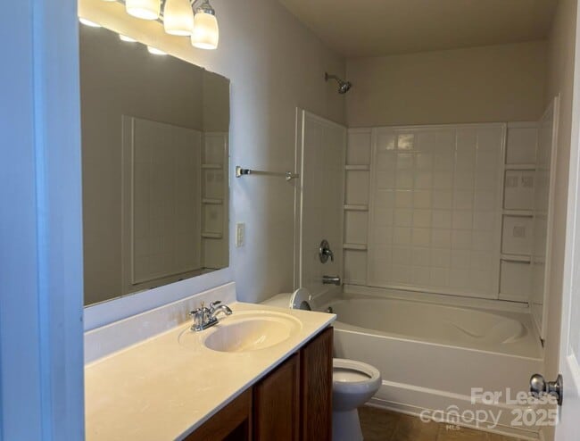 Building Photo - 1124 New Day Ct