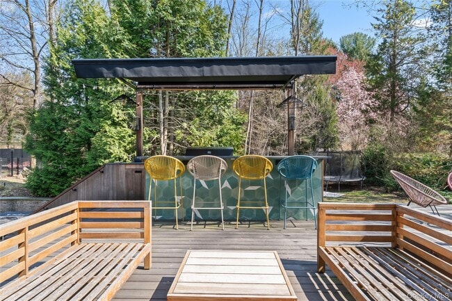 Building Photo - 14 Tall Tree Ct