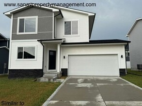 Building Photo - Stunning Modern Single-Family Home in Norw...