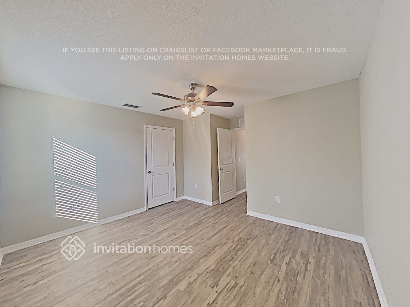 Building Photo - 5004 San Palermo Dr