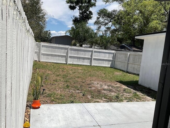 Building Photo - 1513 W Rio Vista Ave