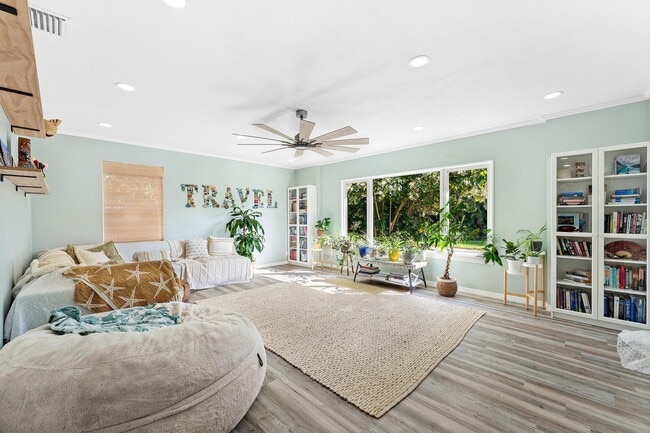 Building Photo - 15316 79th Terrace N