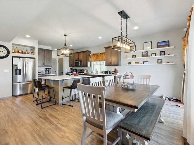 Building Photo - 6207 Kildare Dr.
