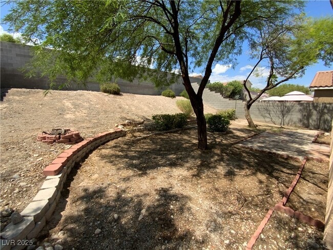 Building Photo - 413 Magnolia Arbor St