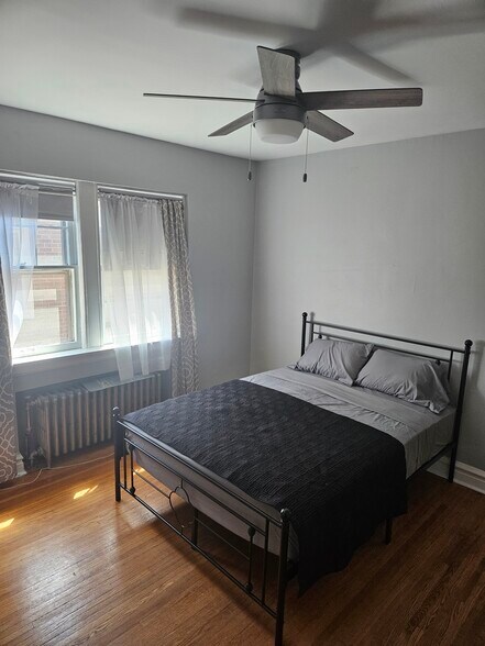 Building Photo - 7311 Amherst Ave