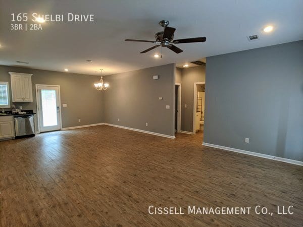 Building Photo - 165 N Shelbi Dr