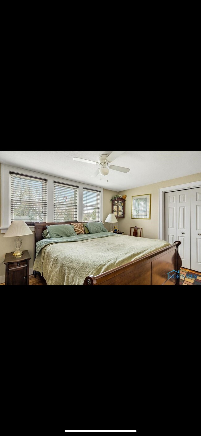 Building Photo - 5857 Atwell Rd