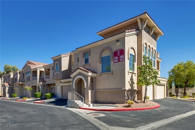 Building Photo - 10550 W Alexander Rd
