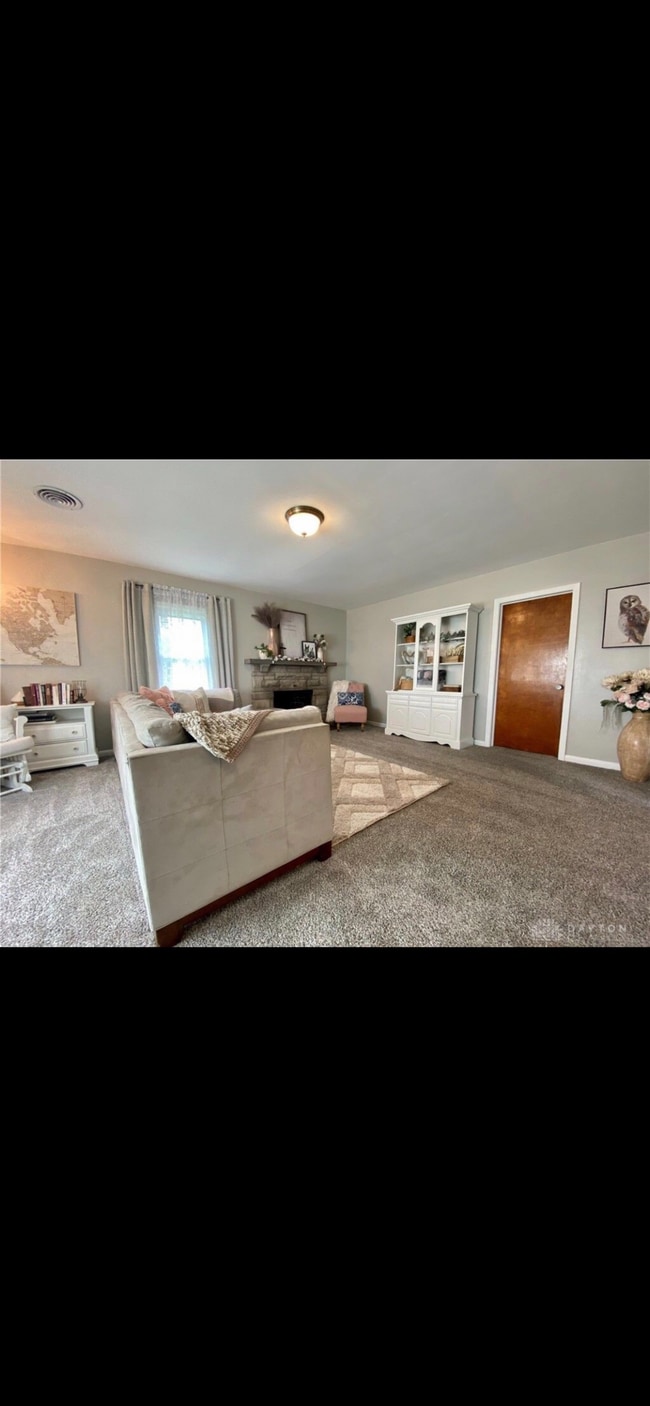 Building Photo - 9409 OH-571