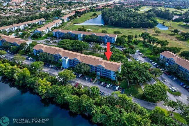 Building Photo - 12600 SW 5th Ct