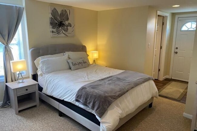 Building Photo - 107 Fillmore St