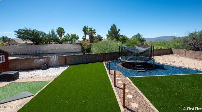 Building Photo - 8984 N Eaglestone Loop