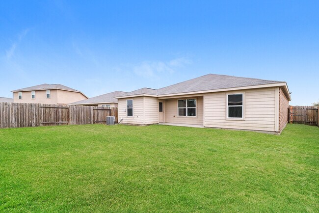 Building Photo - Spacious 4-Bedroom Single-Story Home in Richmond, TX