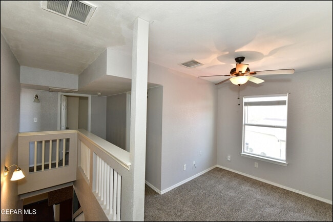 Building Photo - 7065 Falling Leaf Cir