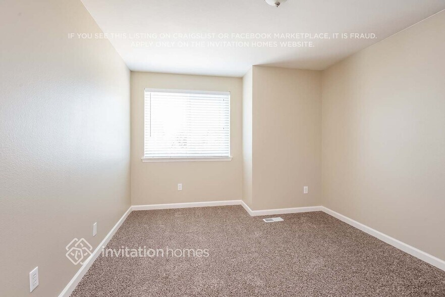 Building Photo - 19817 15th Avenue E