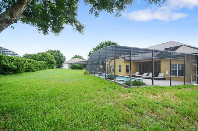 Building Photo - 2708 Formosa Blvd
