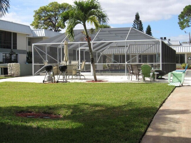 Building Photo - 2302 Sunrise Blvd