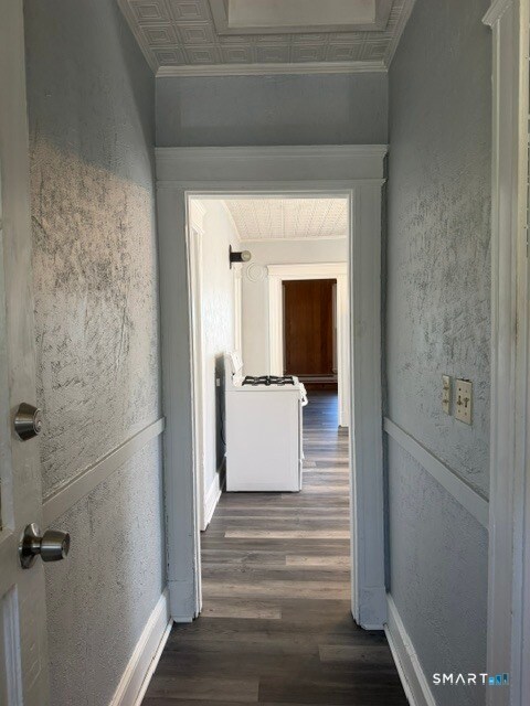 Building Photo - 728 Highland Ave